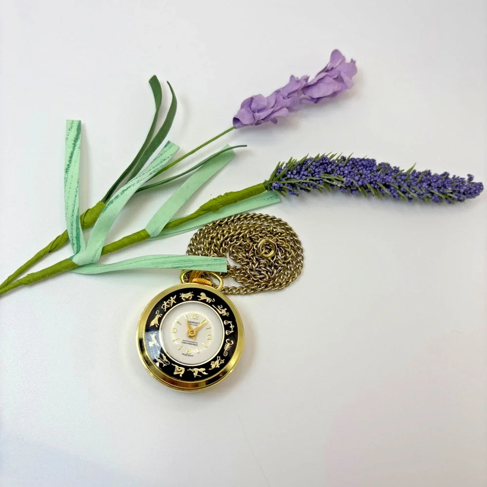 Vtg Genova Chain Pocket Watch Antimagnetic Phina Gold & Black Zodiac Astrology